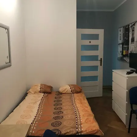 Wrzeszcz Centrum Δωμάτια σε οικογενειακή κατοικία *